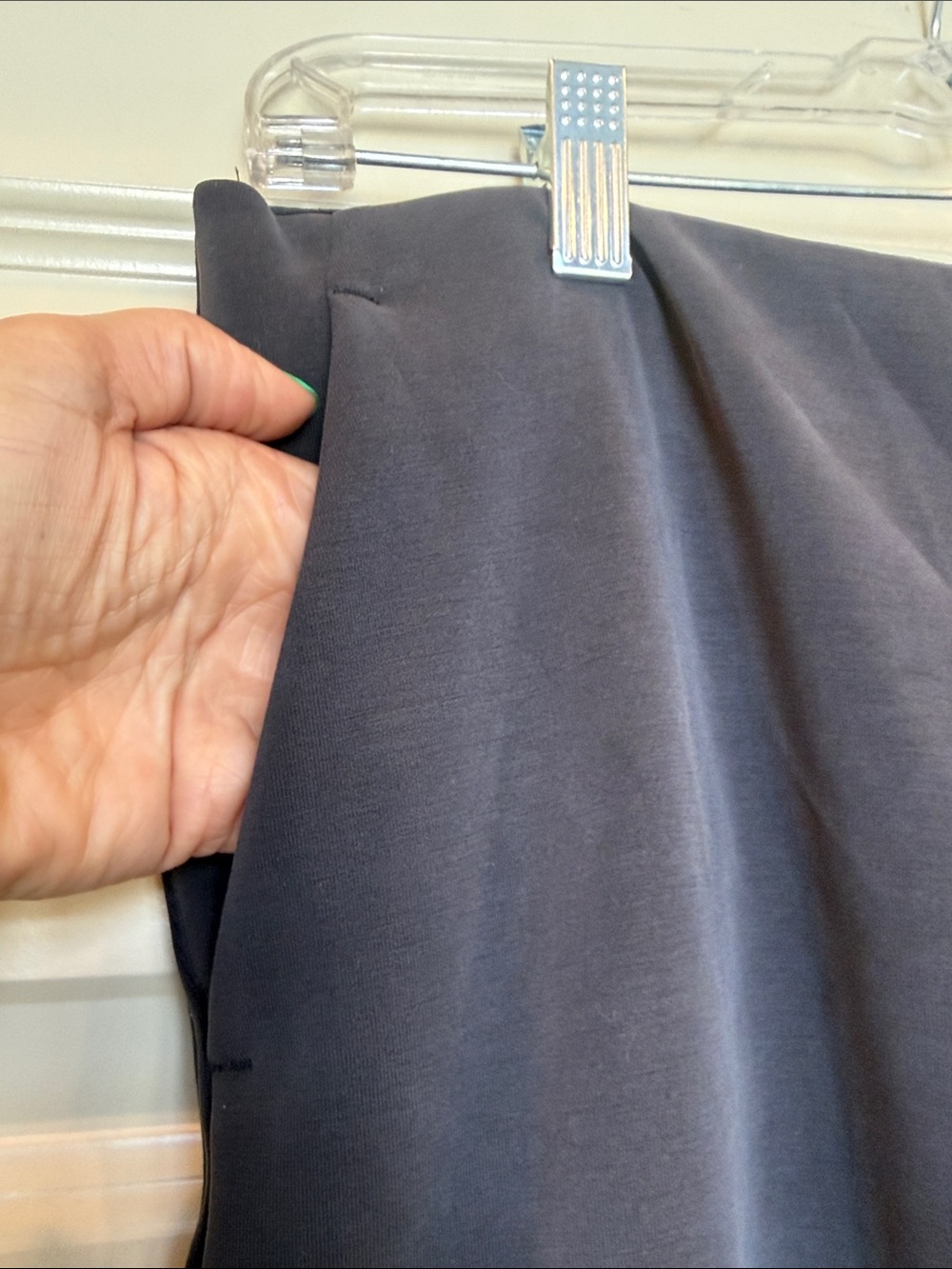 Lululemon brushed softstream MR Flared Pants Medium black NWT NEW - Picture 4 of 10